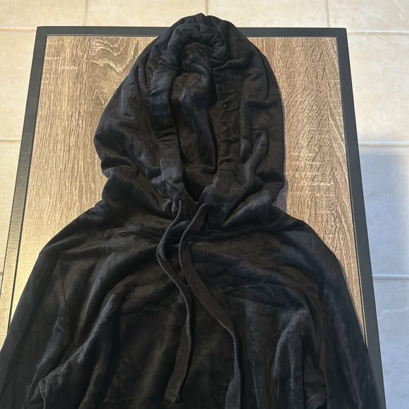 Velvet long sweater - Picture 2 of 3